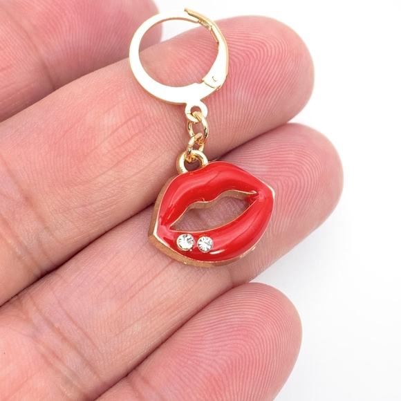 Red Lips with Rhinestones Earrings - Picture 4 of 5